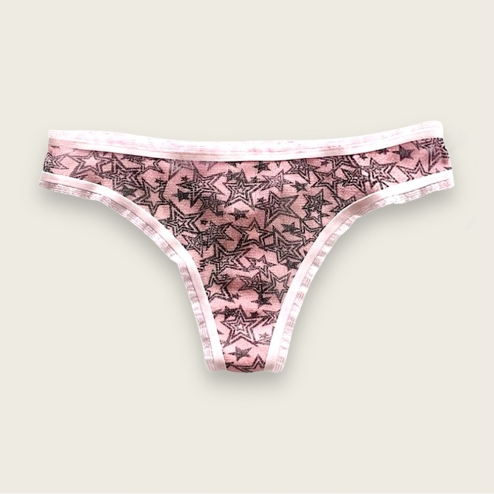 Victoria’s Secret Thong Panty Medium New
